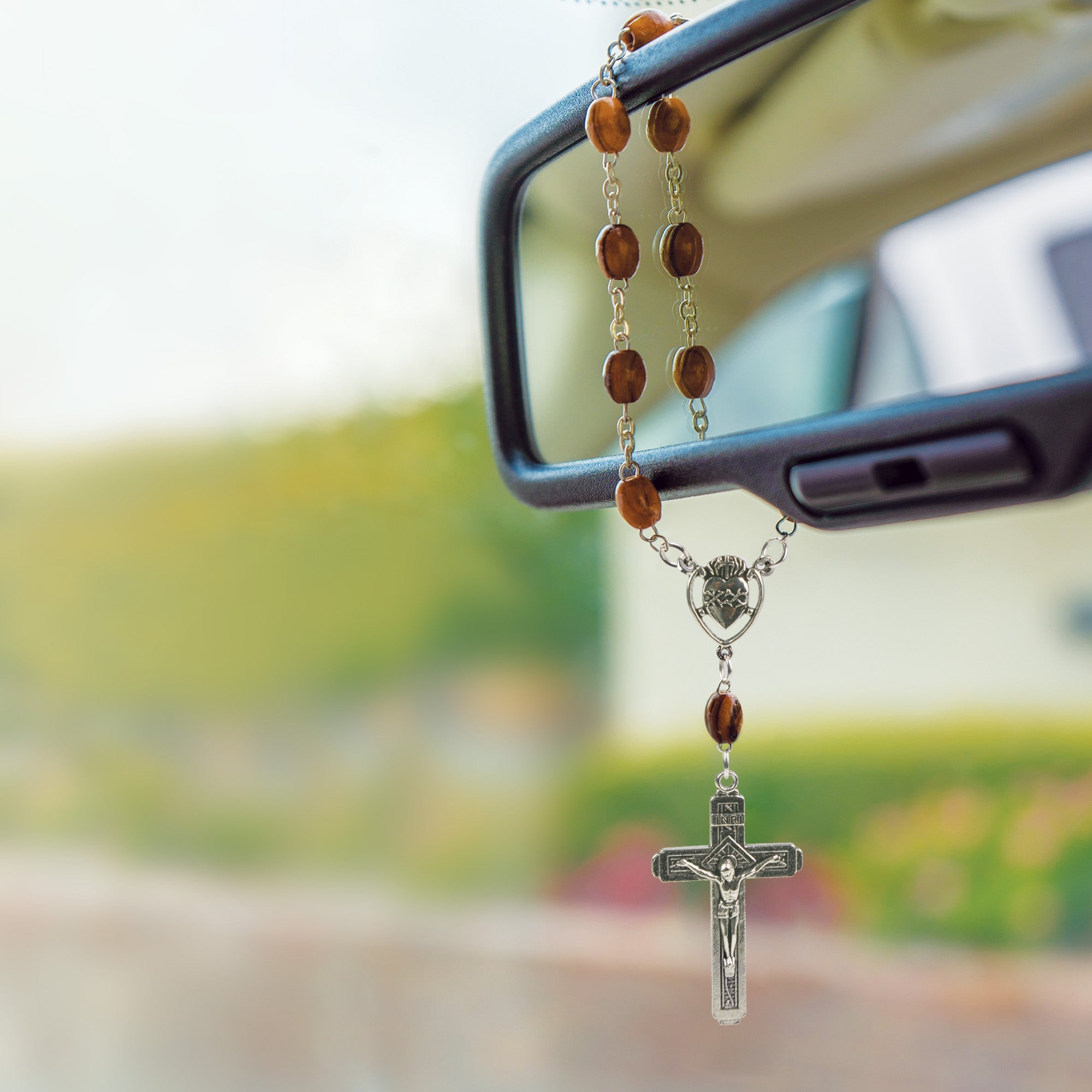 Sacred Heart of Jesus, Holy Land Olive Wood Pocket Auto Rosary, Made in Bethlehem