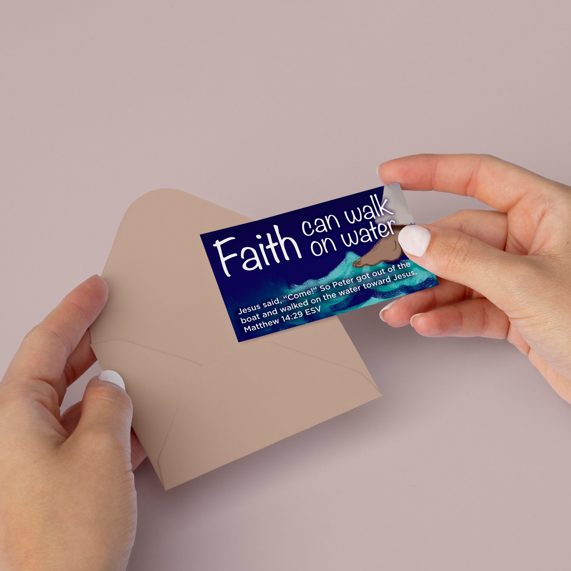 Children's Pass Along Scripture Cards - Faith Can Walk on Water, Pack of 25