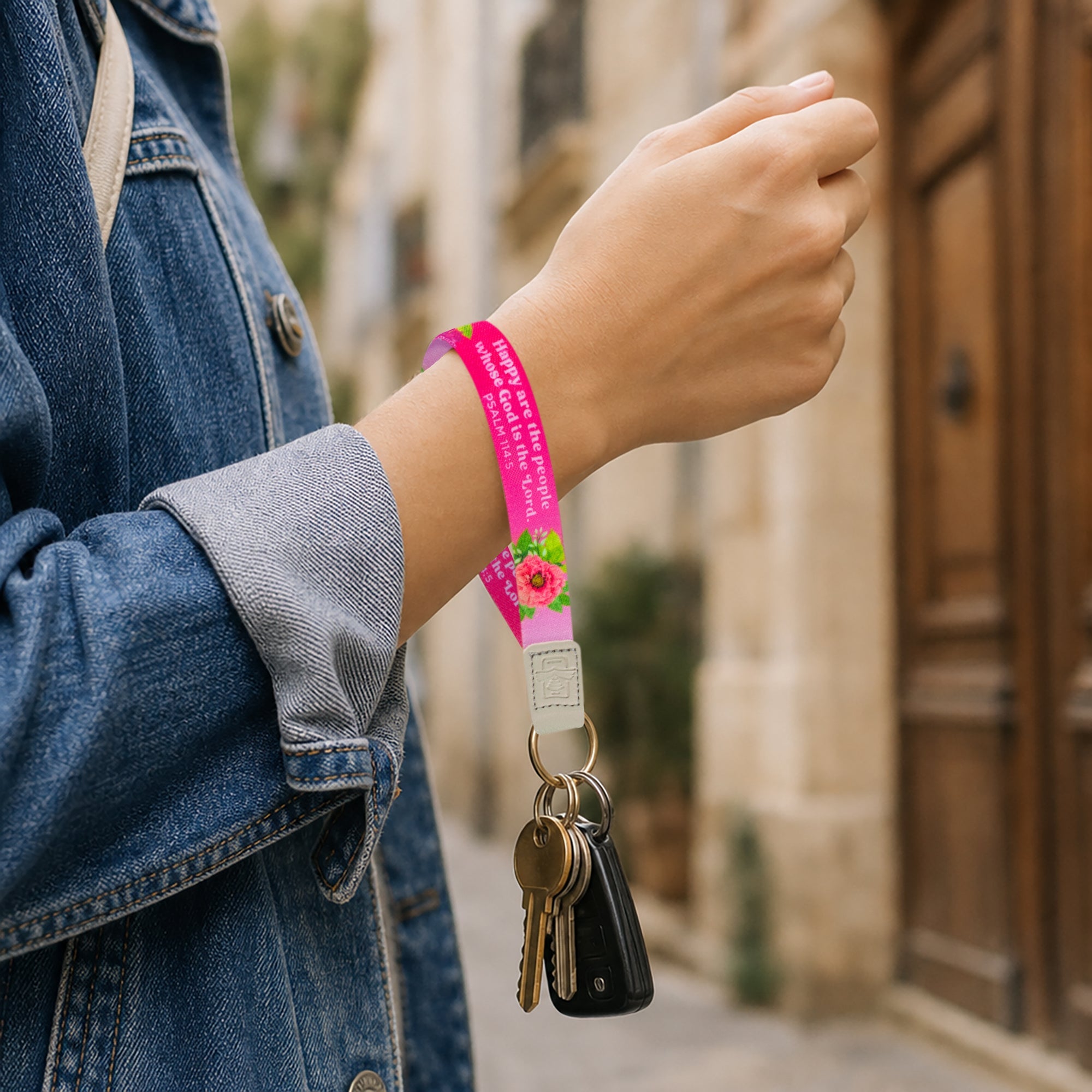 Logos Tap Wrist Lanyard Keychain - Happy, Psalm 114:5