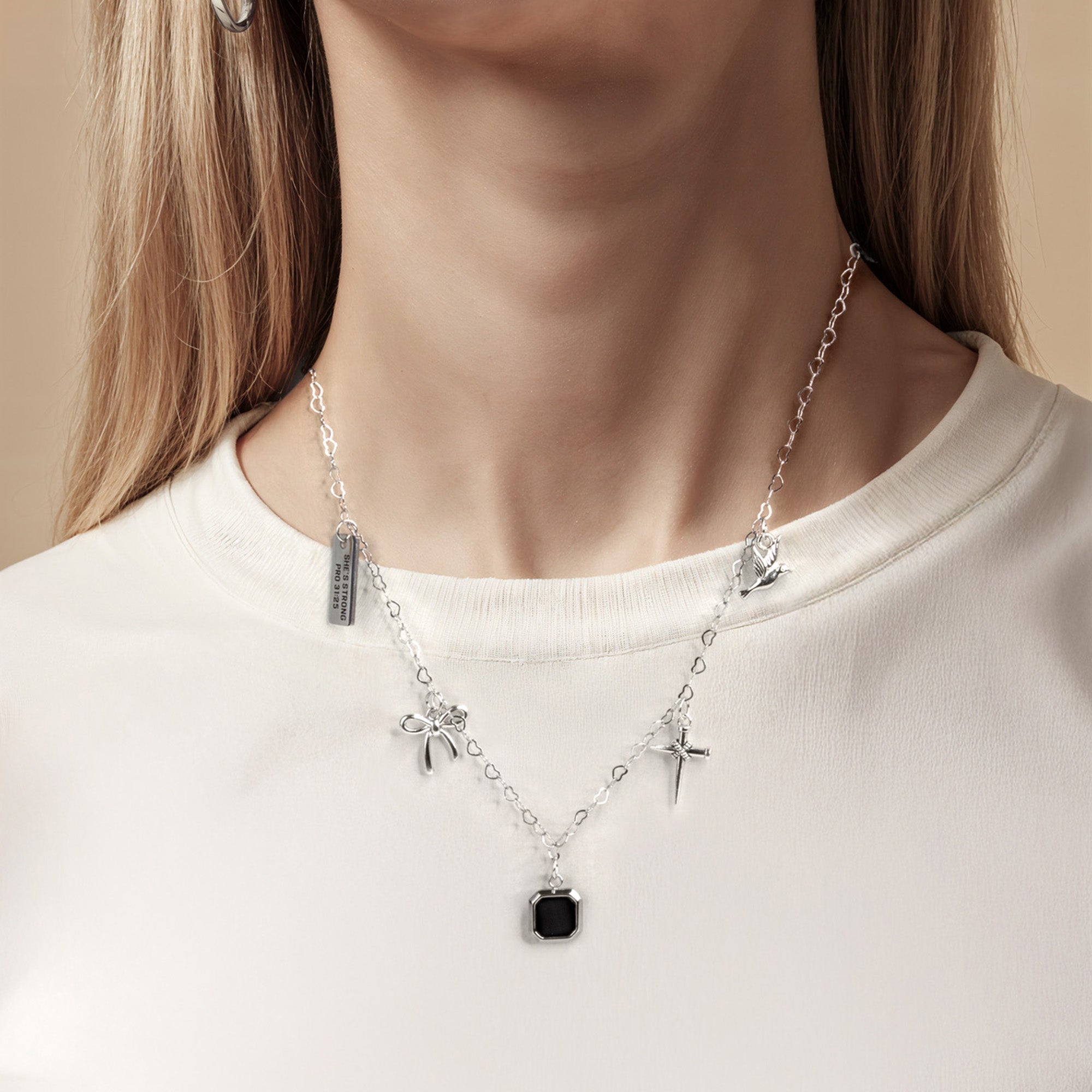 Logos Tap Faith Charms - She is Strong
